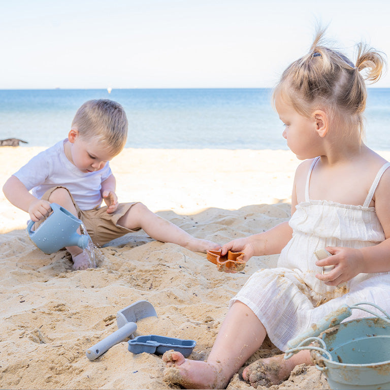 Silicone Watering Can (Beach & Bath Toy) by Cherub Baby