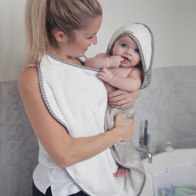 Cuddledry 'Hands-free' baby towel