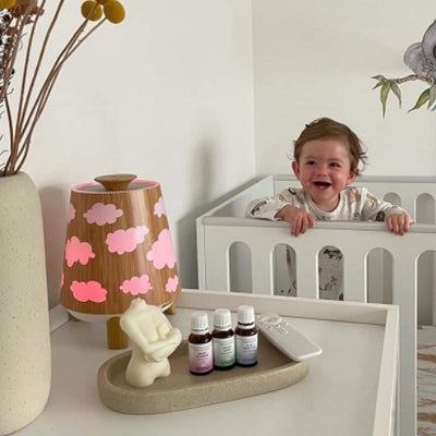 Hush Ultrasonic Vaporiser with Nightlight and Sound (Bonus Essential Oil)