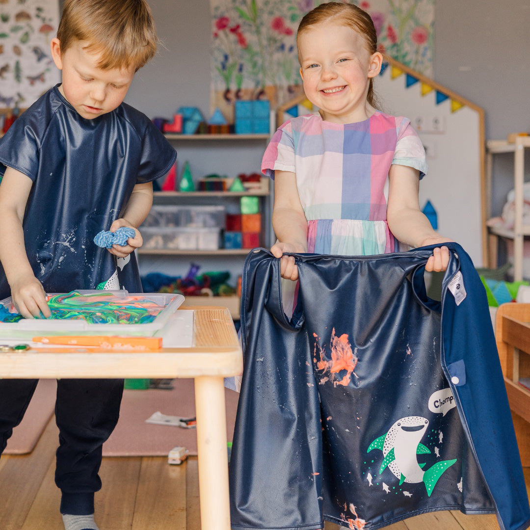 Little Chomps Short Sleeve Messy Mealtime (Preschool) Smock Bib: 3-6yrs