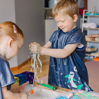 Little Chomps Short Sleeve Messy Mealtime (Preschool) Smock Bib: 3-6yrs