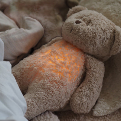 Moonie 2.0 Organic Humming Bear with a Lamp